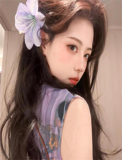 美女的小头头被咬的视频大全_老师跳海救人牺牲_日本免费一区视频